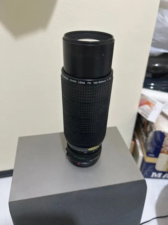 Lente Canon Zoom Lens FD 100-300mm 1:5.6
