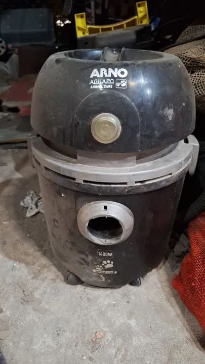 Aspirador de Pó Arno Aguapo 1400W
