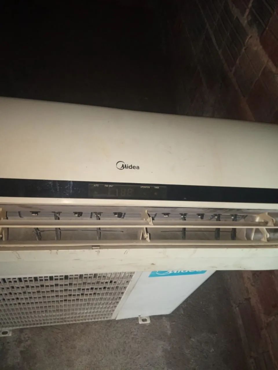 Ar Condicionado 30 mil BTUs - Midea - Foto 5