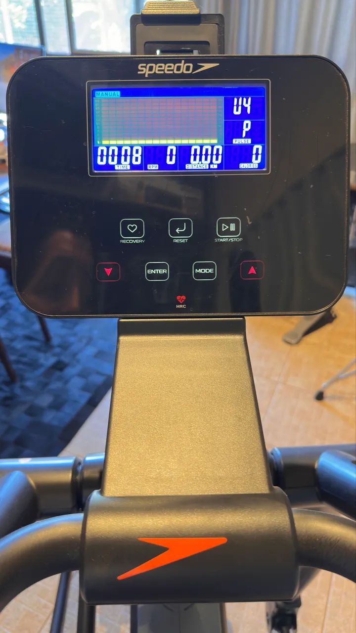 Elíptico Speedo E55 - Semi-Novo, Silencioso e Potente! Oportunidade!