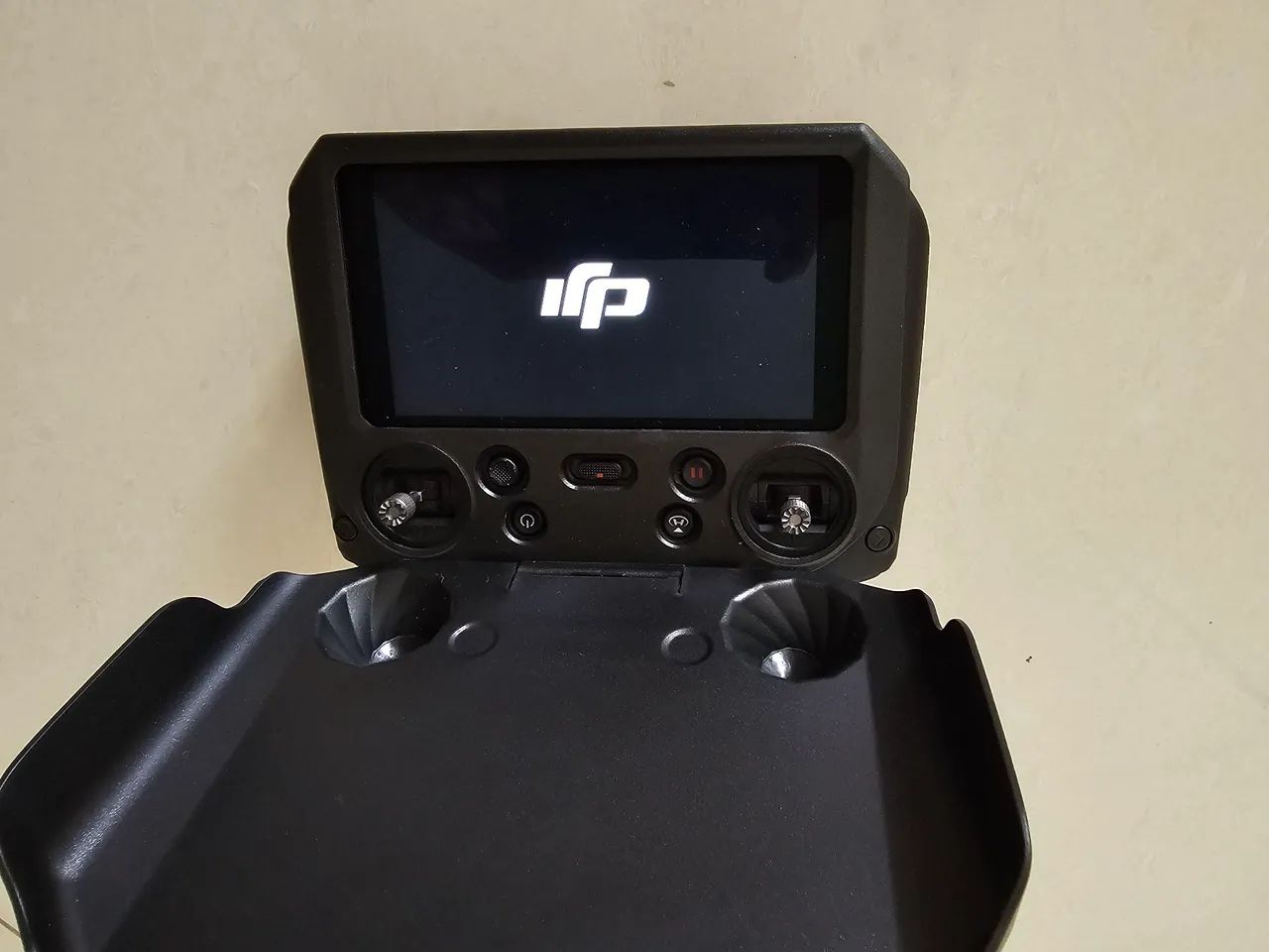 Drone DJI Air 2s+Smart Control Pro, impecavel - Foto 6