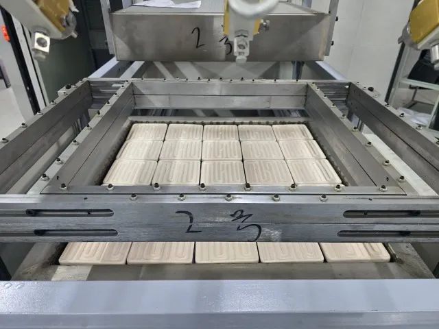 Máquina Vacuum Forming - Forno Duplo - CLP - NOVA  - Foto 4