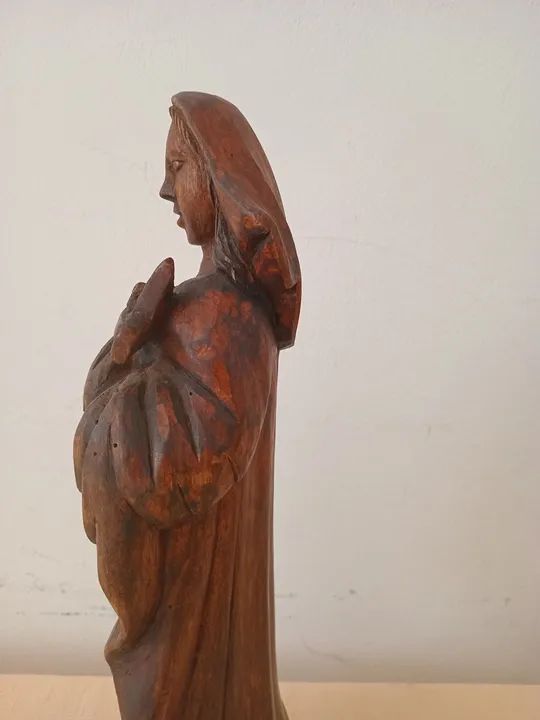 Estátua de madeira antiga de Santa Teresinha - Foto 2
