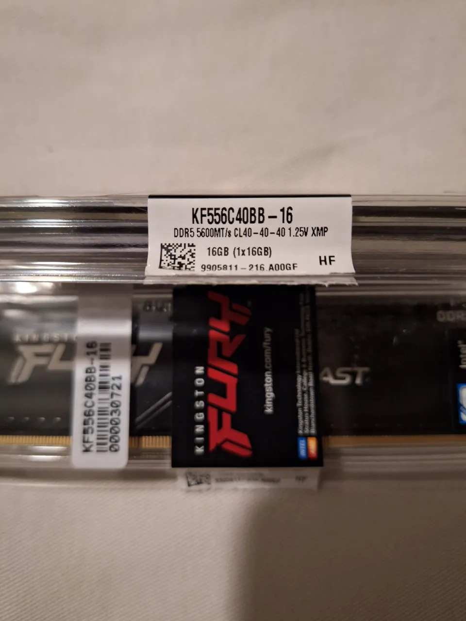 1x Memória RAM Kingston Fury DDR5 16GB 5600MHz