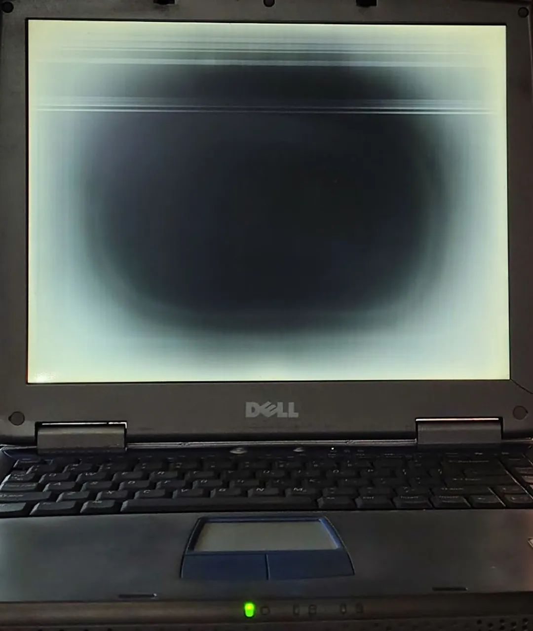 Notebook DELL - DETALHES - Tela 15 polegadas