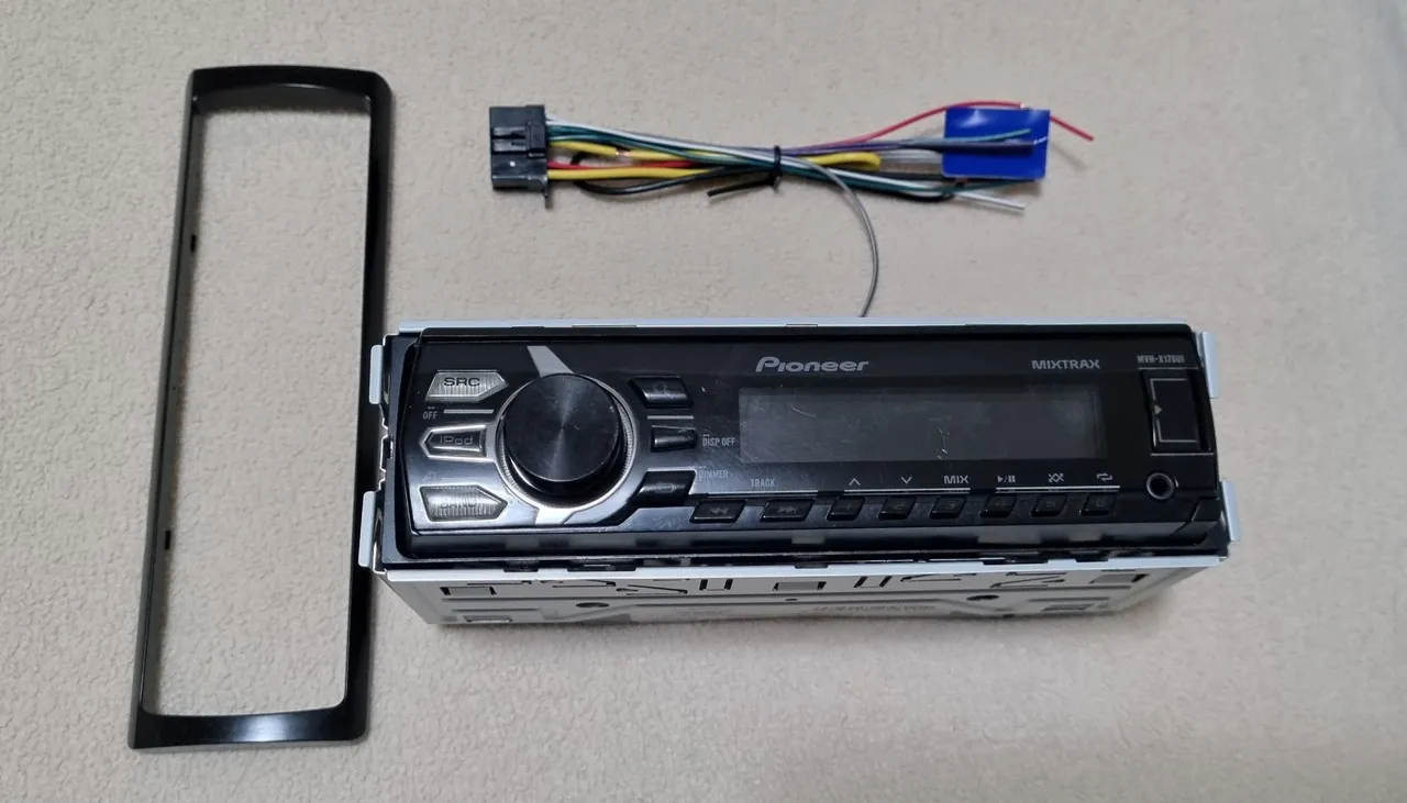 Som Automotivo Pioneer MVH-X178UI - Pendrive Radio Auxiliar Frontal
