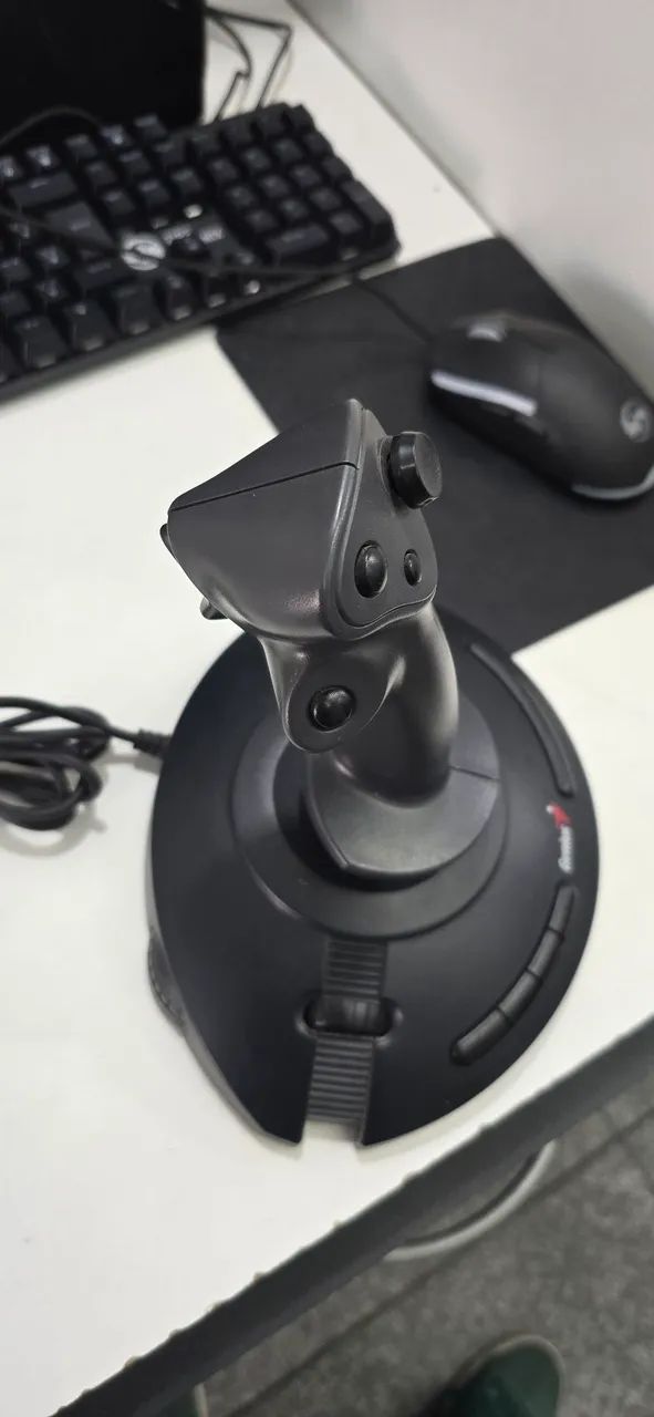 Joystick Genius - Acessório para PC - Foto 4