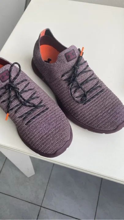 Tênis Under Armour - Unissex - Usado