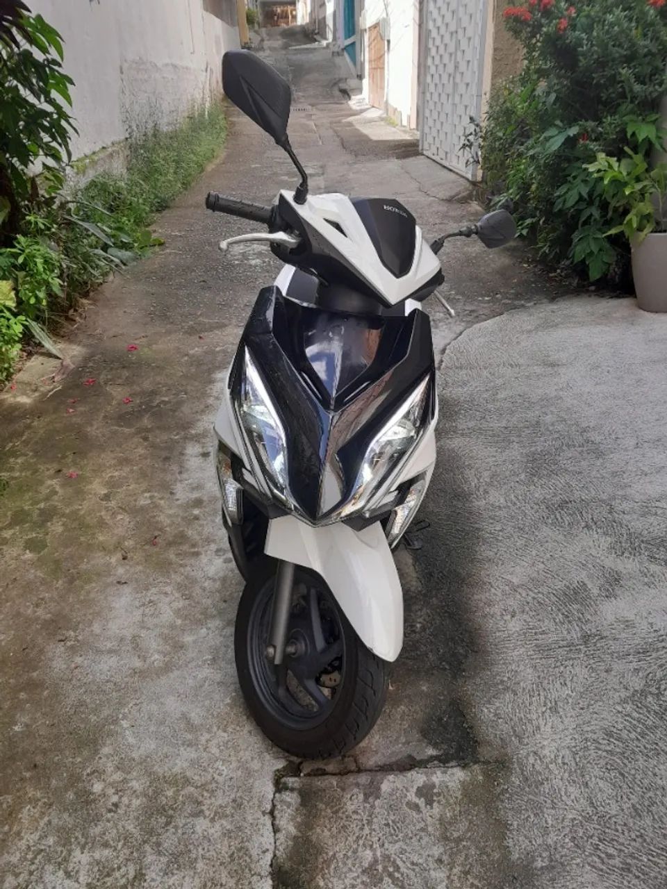 Moto Honda Elite