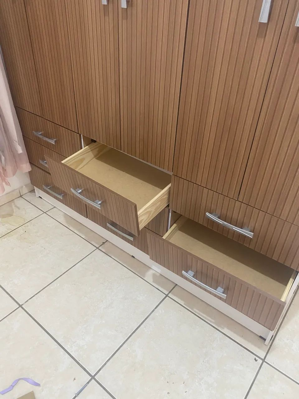 Guarda roupa 6 portas64739862352259123