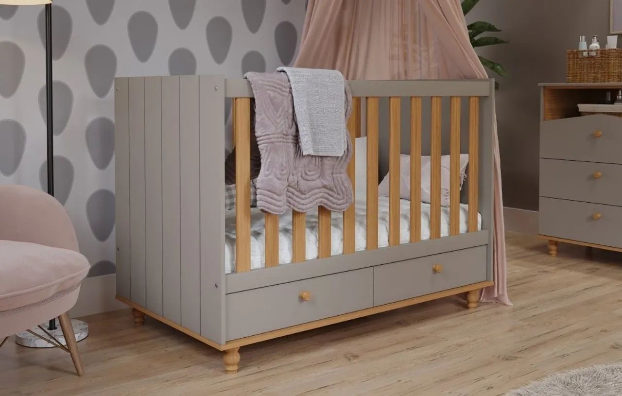 Vendo Berço  100% MDF com Pés de Madeira + Colchão Semi-Novos - Foto 5
