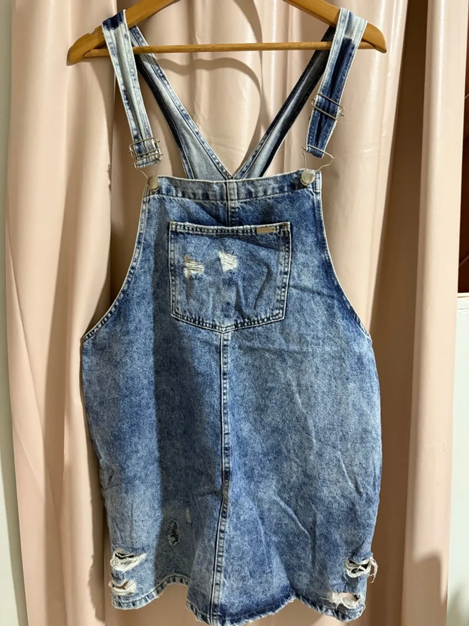 Macacão Jeans Destroyed Marisa- Tamanho GG