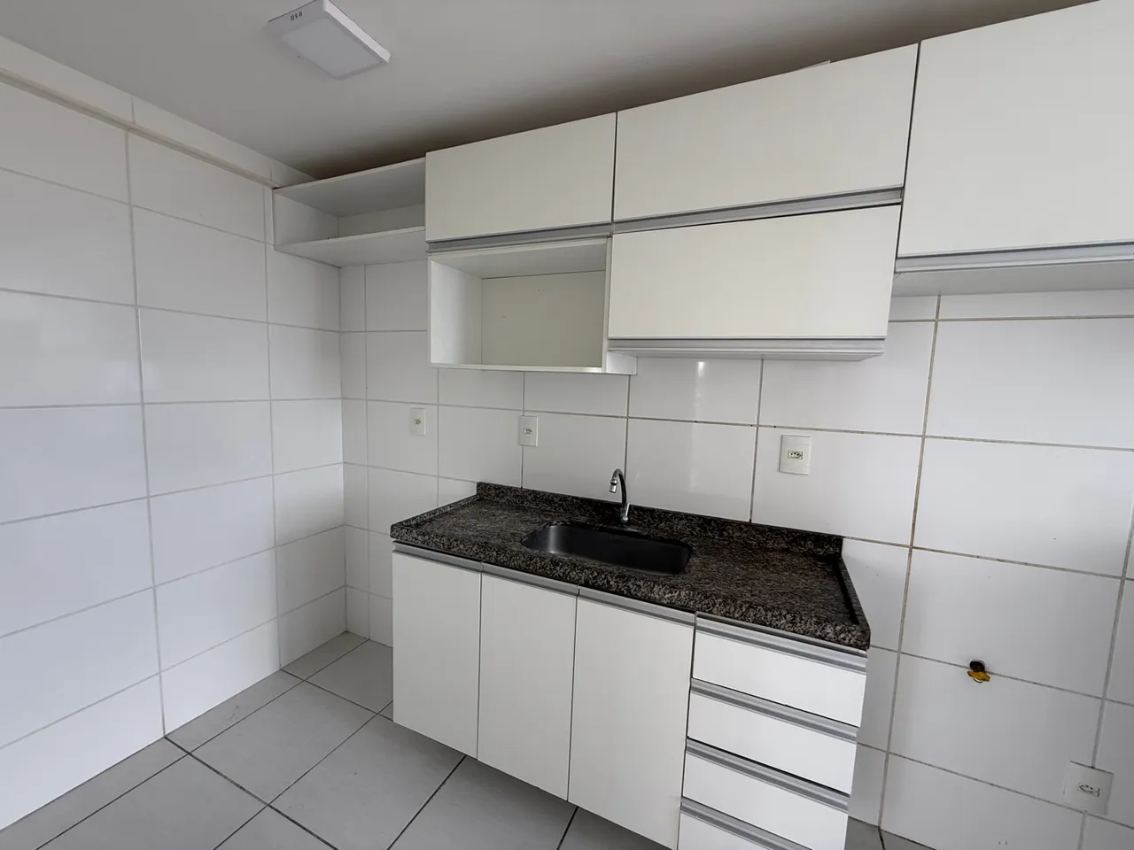 LOCAÇÃO APARTAMENTO NO PORTO VILLE CARUARÚ