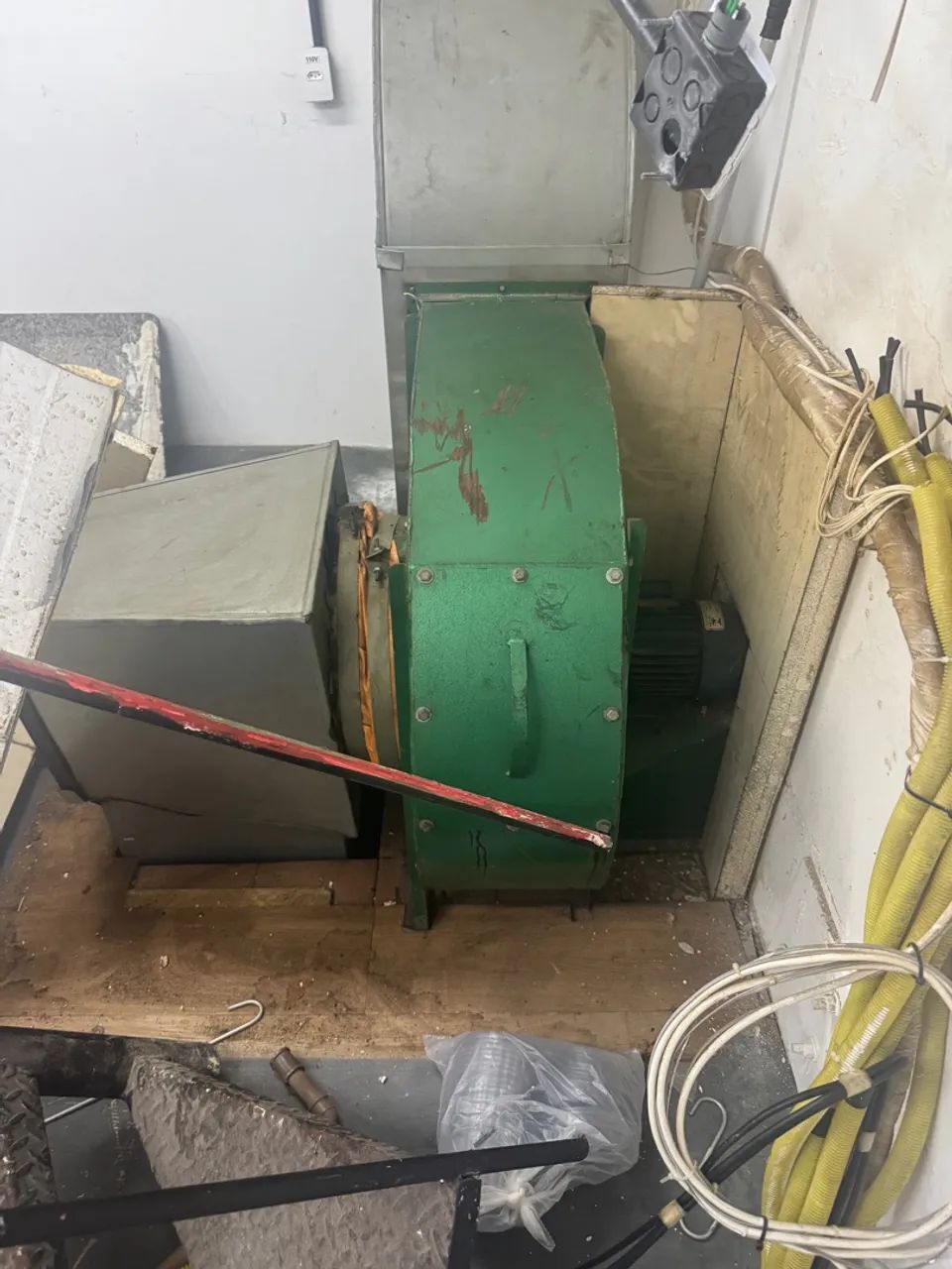 Exaustor Industrial - Equipamento para Comércio