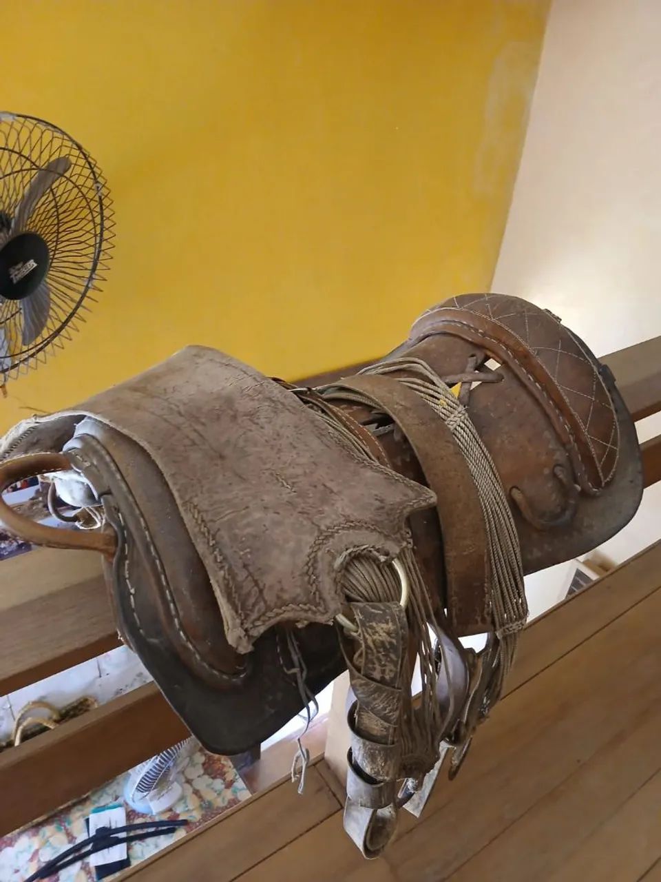 Arreios, Basto e acessórios 
