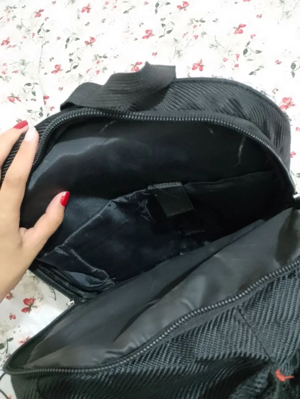 Mochila Grande preta 64309756996226124