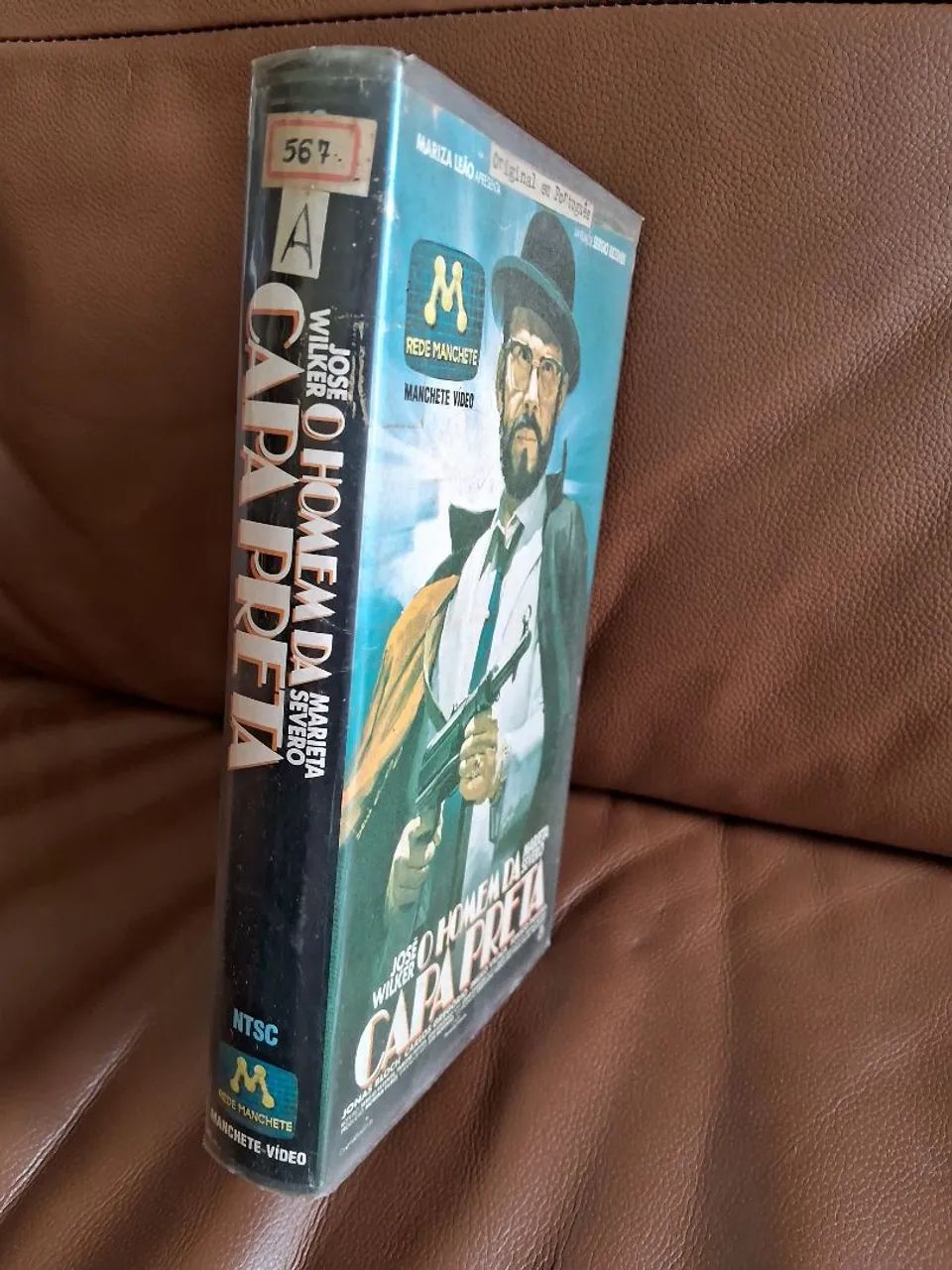 Filme vhs o homem da capa preta - Foto 2