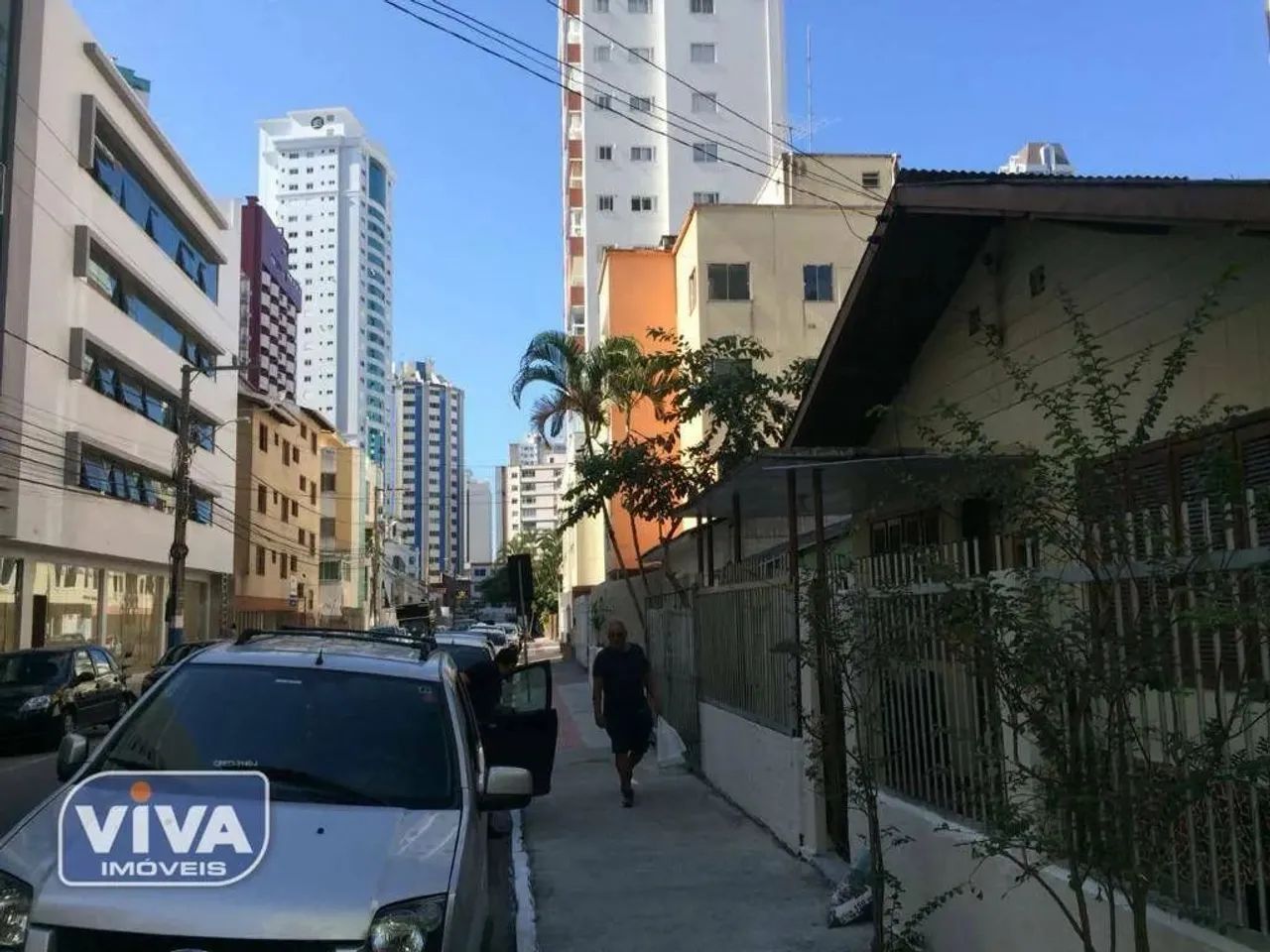 Terreno à venda, 256 m² por R$ 2.350.000,00 - Centro - Balneário Camboriú/SC - Foto 4