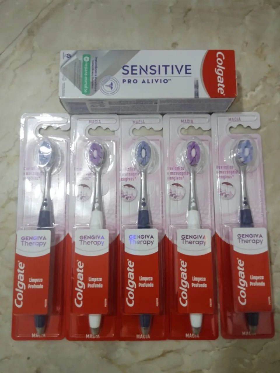 Escova Dental Colgate Therapy (5) Creme Dental Colgate Sensitive Pró Alívio Repara Esmalte