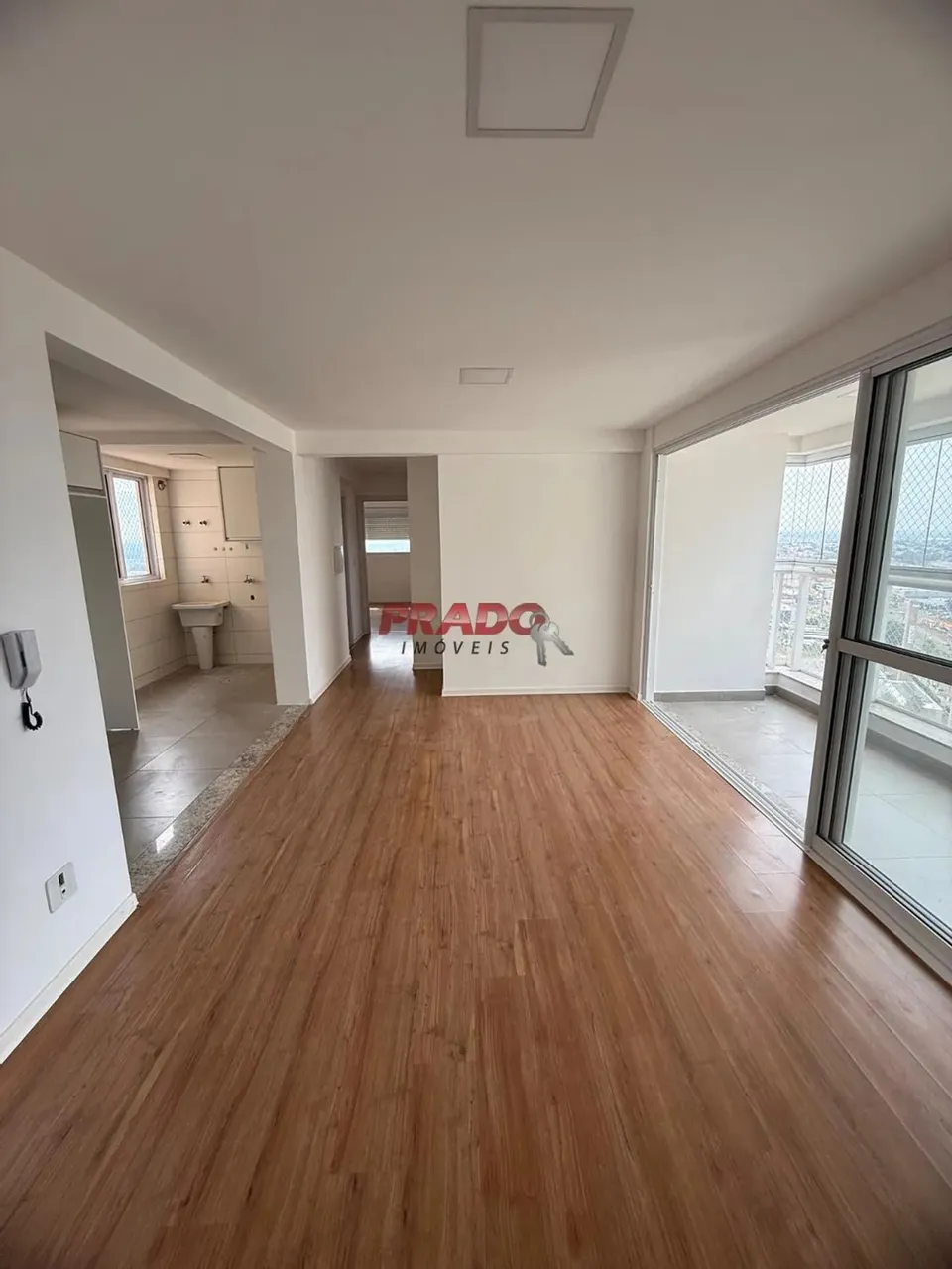 Apartamento para venda em Maringá, Parque Industrial, com 3 quartos, com 79.98 m²