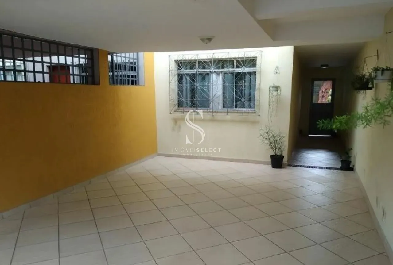 Socorro, Sobrado Residencial de 260m² com 3 dormitórios, 1 suíte, 2 vagas.