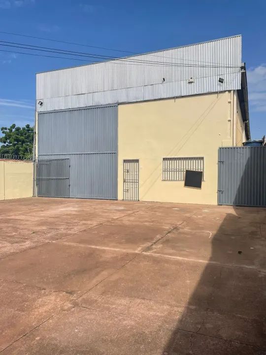 GALPÃO PARA LOCAÇÃO BAIRRO PRAINHA EM SANTARÉM- PA