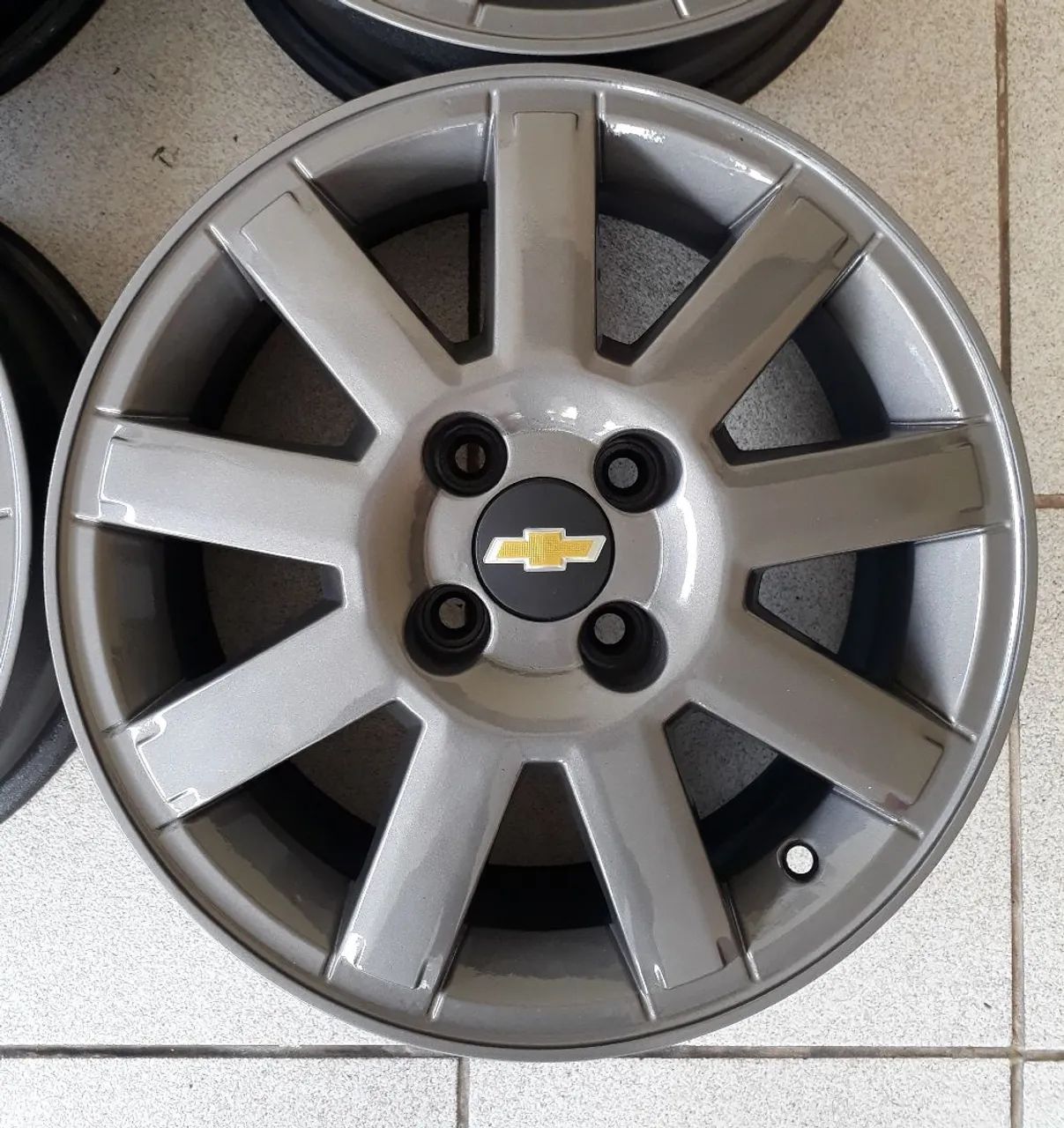 Jogo de rodas aro 15 Chevrolet original  - Foto 5