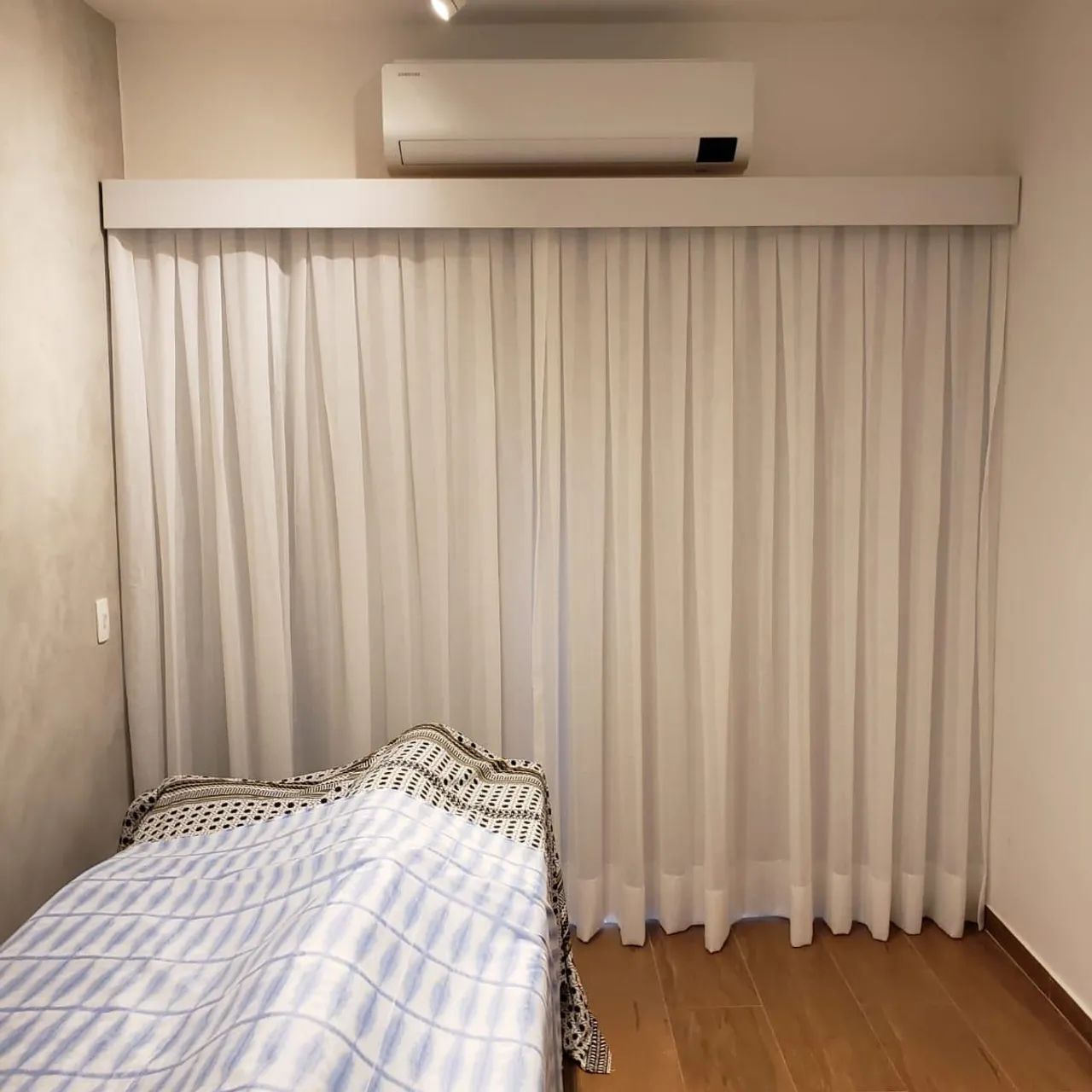 Cortinas e Persianas Elegantes - Foto 5