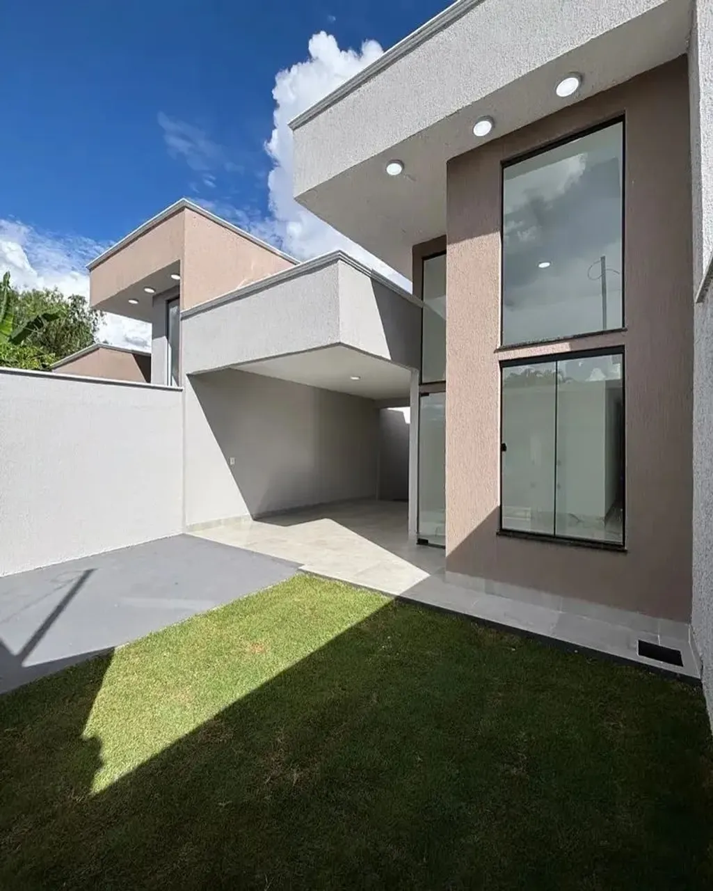 Lindo imovel recém construído (Bairro Alto)