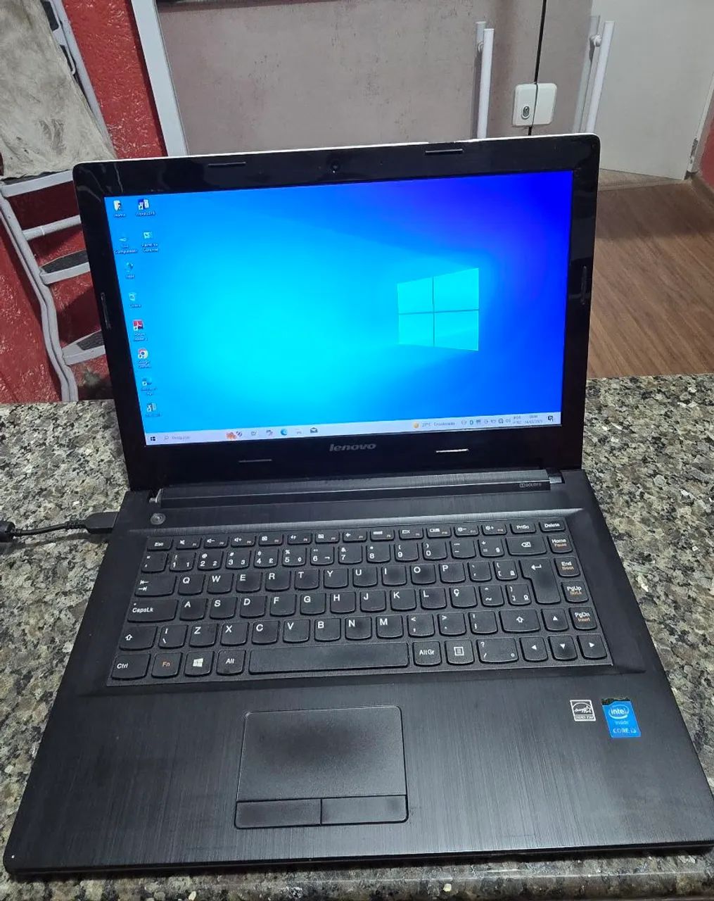 Notebook Lenovo - Desempenho e Design Moderno