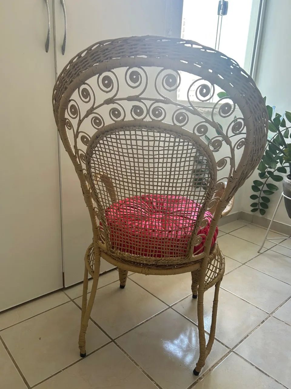 Poltrona de vime estilo vintage - Foto 3