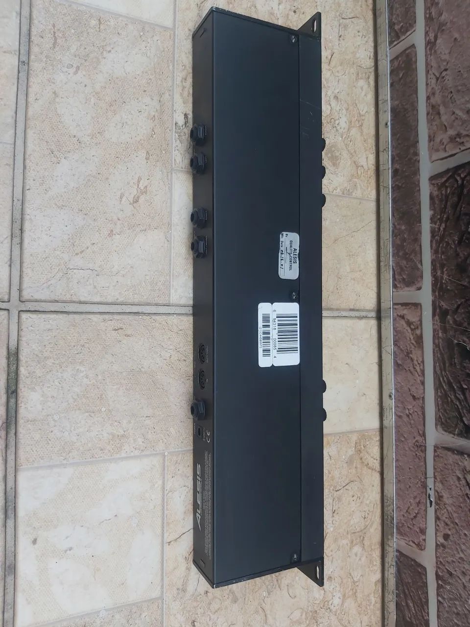 Efeito microverb 4 alesis - Foto 4