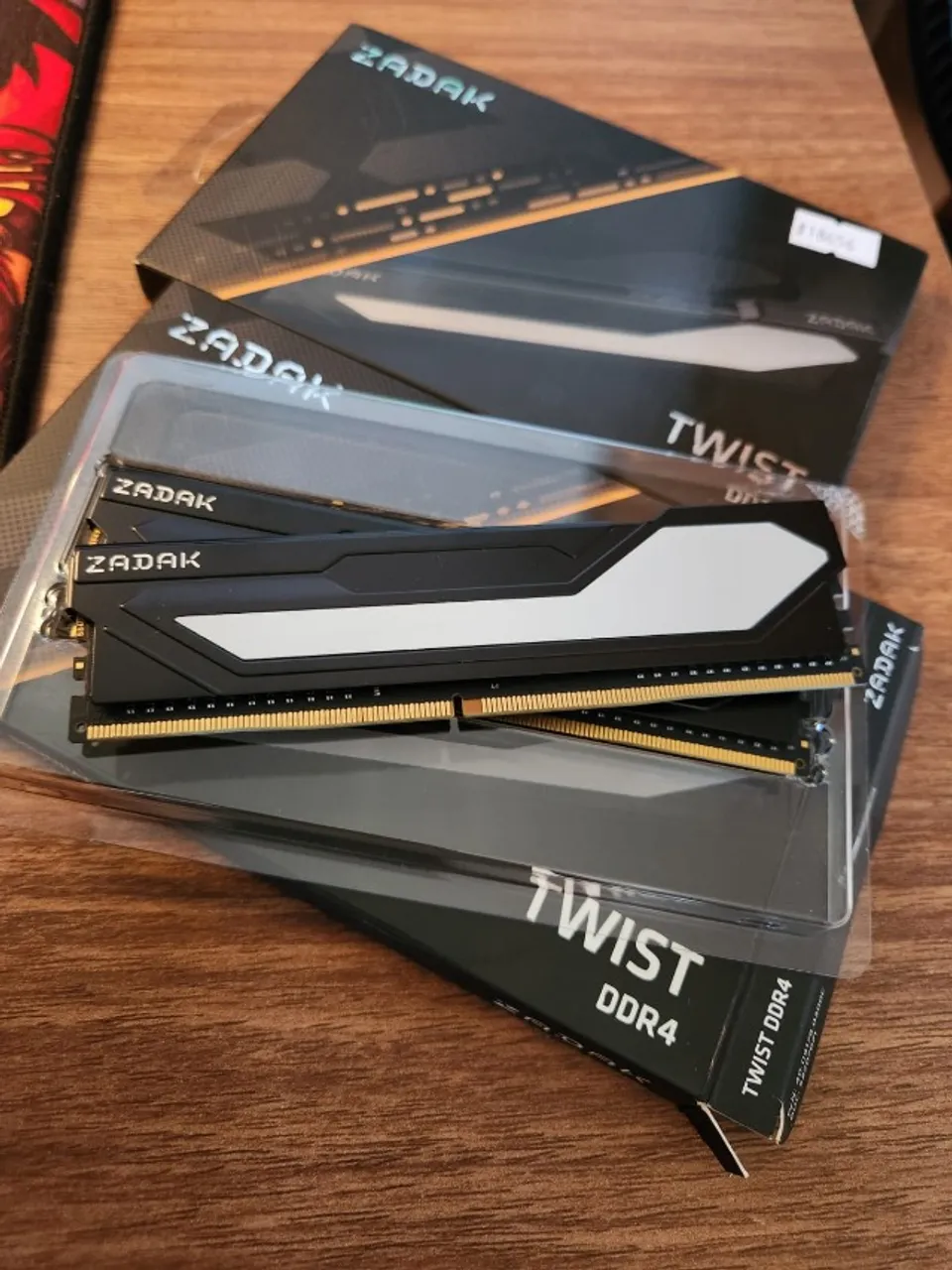 Memória DDR4 3200MHZ 2x8GB CL16 ZADAK