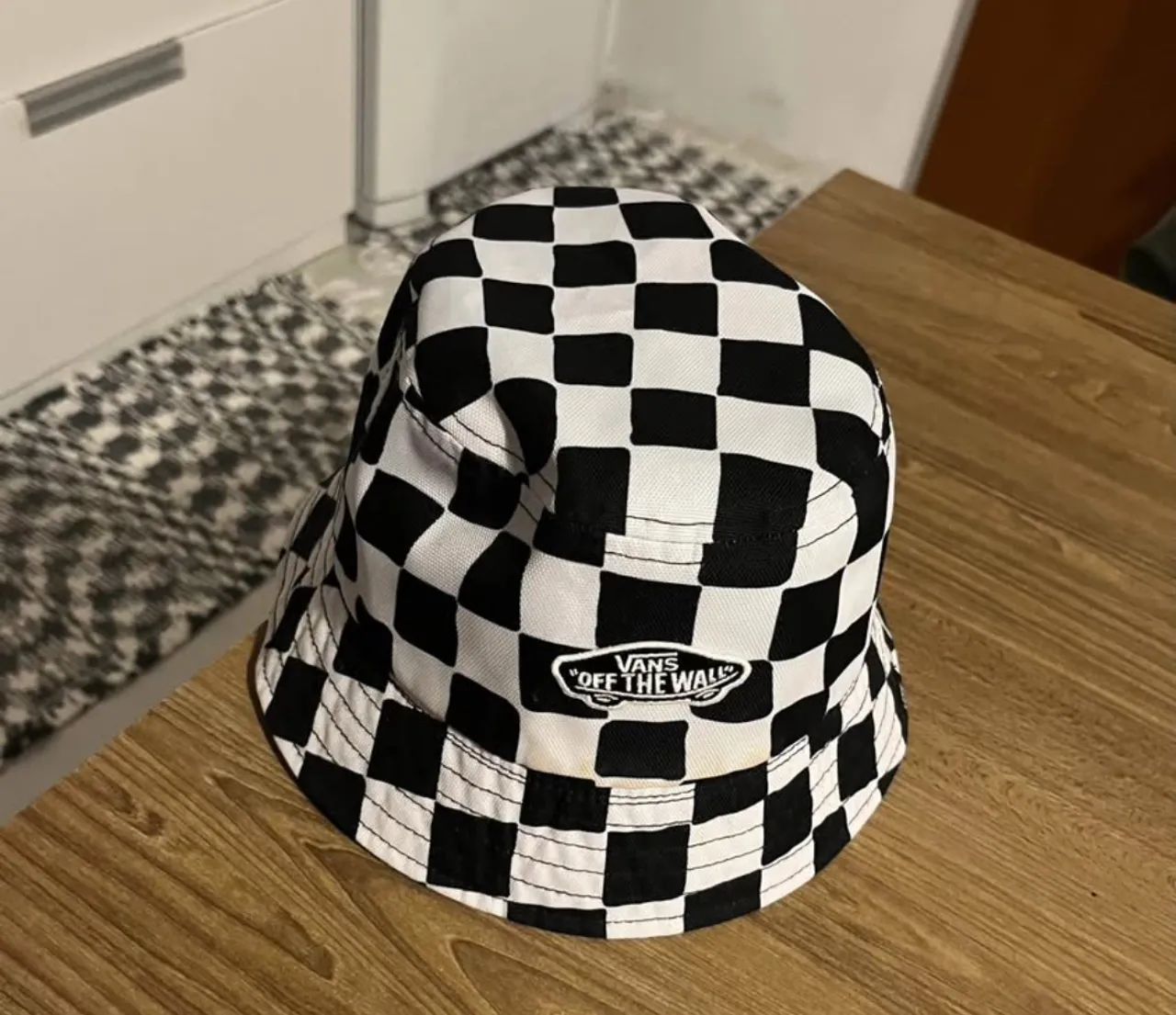 Bucket Vans dupla face R$199,99 - Foto 2