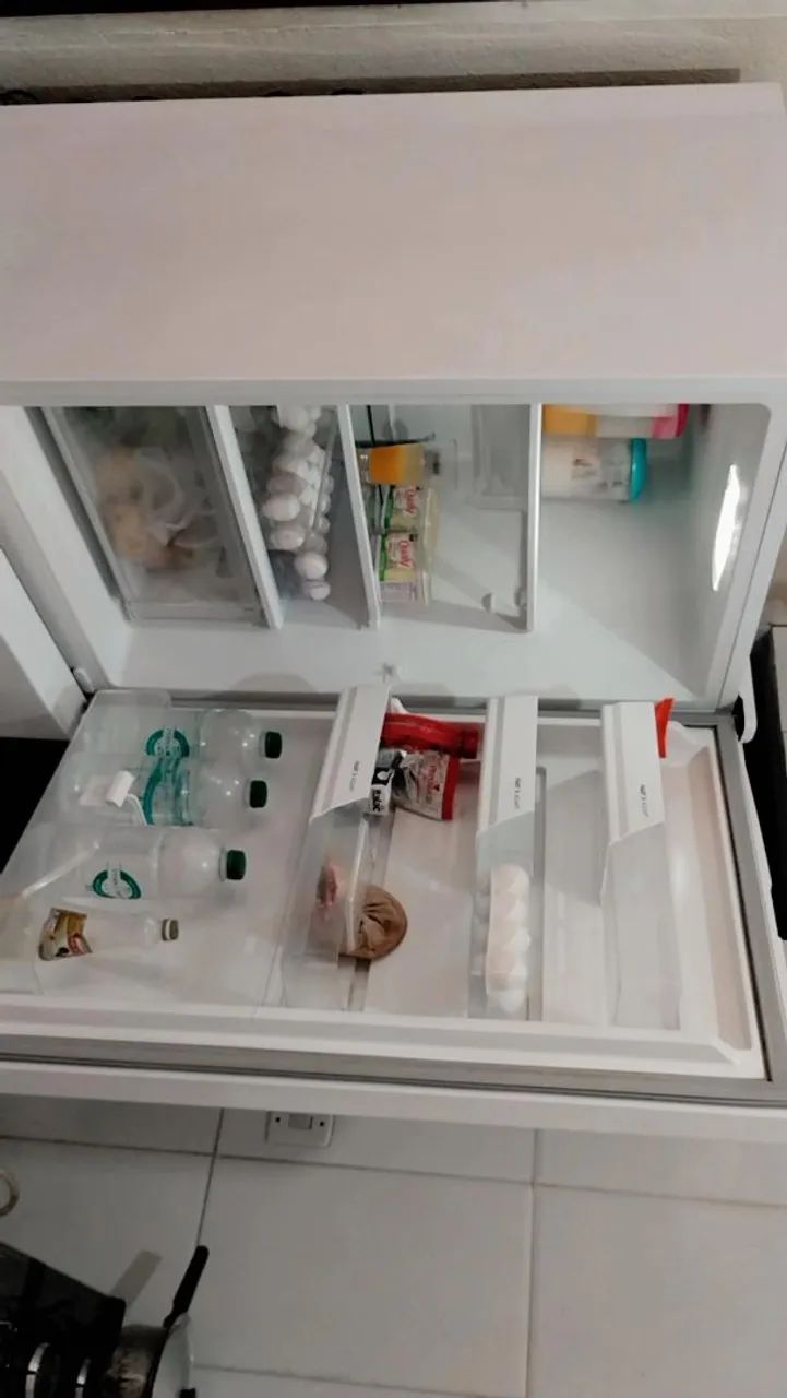 Geladeira Electrolux Frost Free Inverter e Inverse 454L - Foto 2