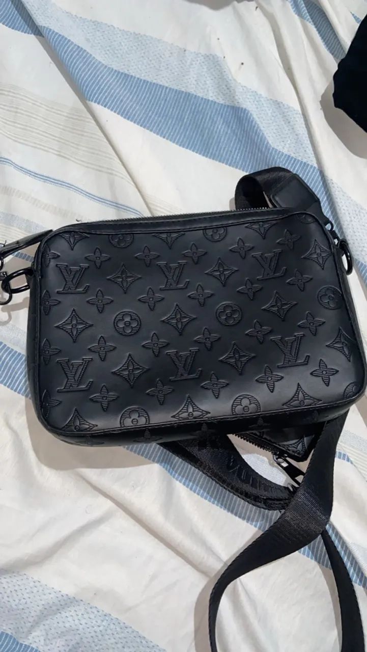 Bolsa Louis Vuitton Preta - Foto 3