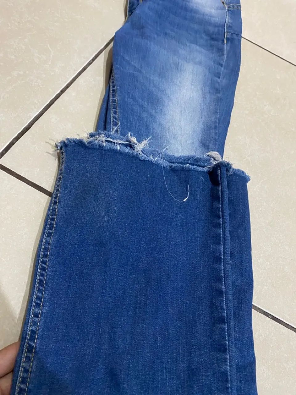 Calça jeans boca de sino