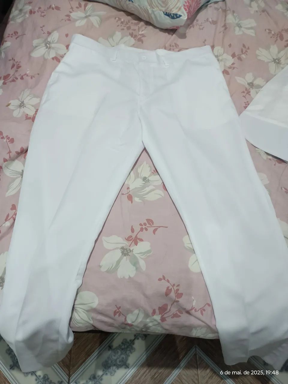 Terno Branco Masculino Novo - Tamanho M - Foto 4