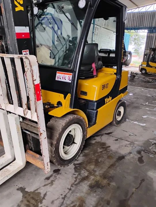 EMPILHADEIRA YALE 60 VX CAPACIDADE 3 TONELADAS ANO 2017 - Foto 6