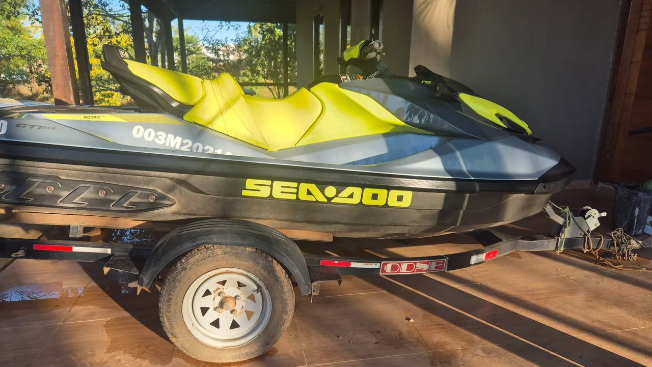 Vendo jet SEADOO 175