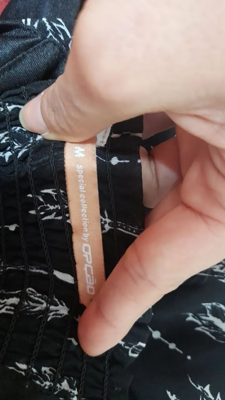 Vestido Preto com Estampa de Flechas - Foto 3