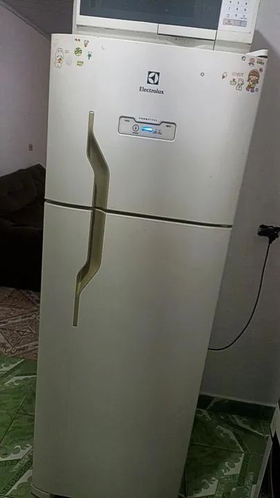 Geladeira Duplex Electrolux em ótimo estado - Foto 2