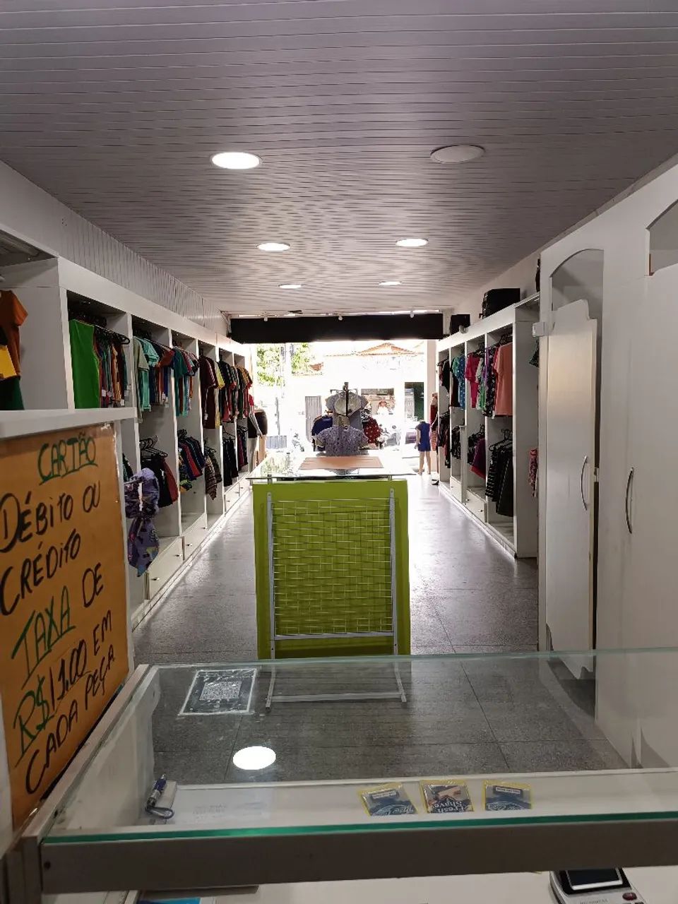 PASSO PONTO COMERCIAL { PREÇO IRRISÓRIO}13 ANOS NO LOCAL ( PREÇO JUSTO)QUEM CHAMA URGENTE  - Foto 3
