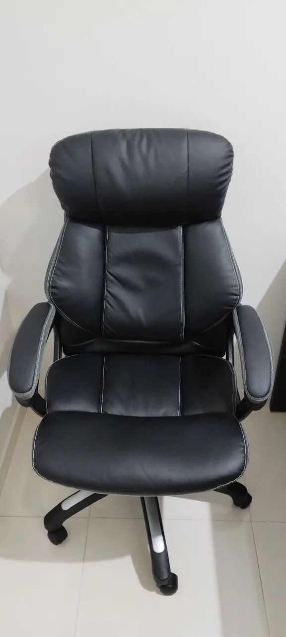 Cadeira de Escritório Giratória com Rodinhas - Foto 2