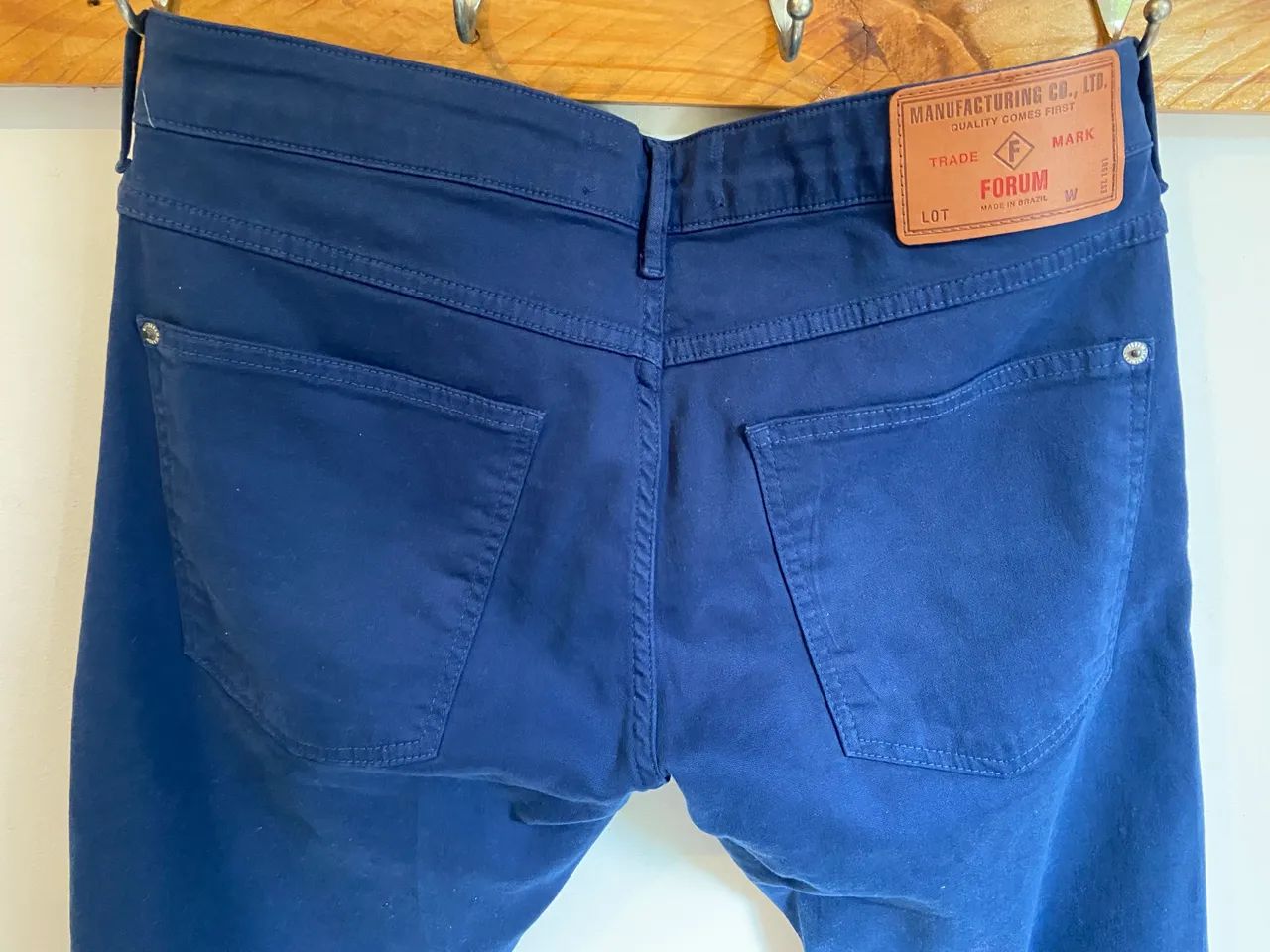 Calça Fórum azul TAM 42 - Foto 4