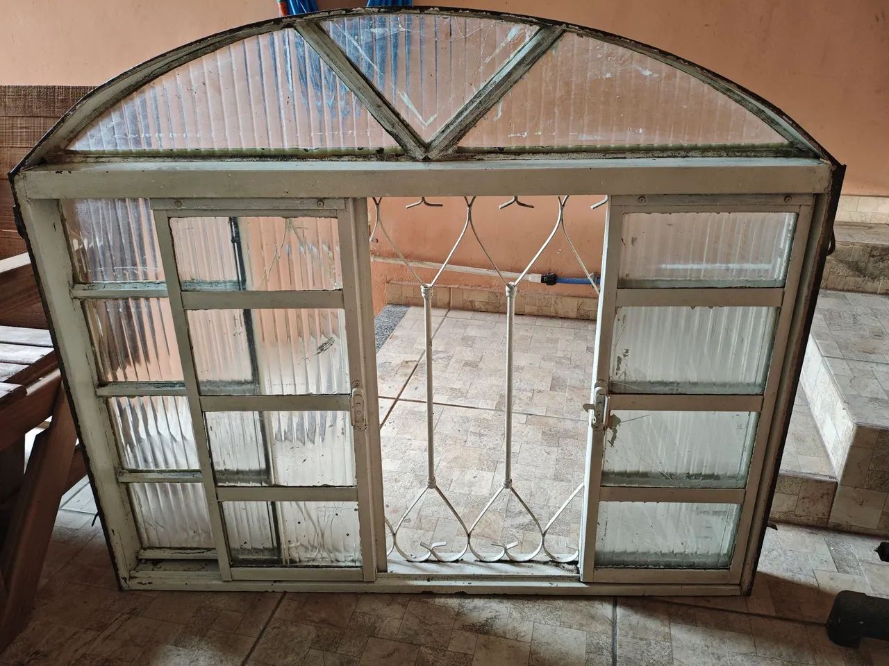 Janela de ferro 4 folhas64617883237250120