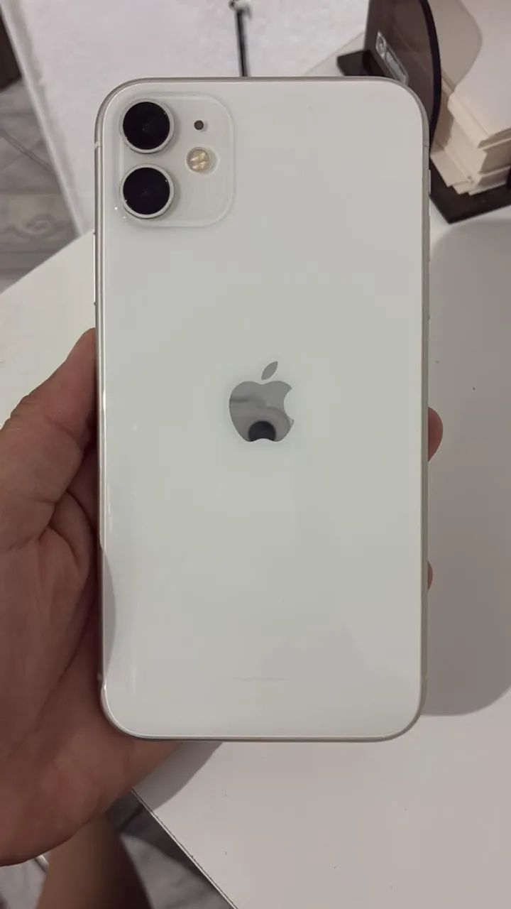 iPhone11 64GB バッテリー75% iPhone11 用バッテリー [Battery-iPhone11] – 秋葉館