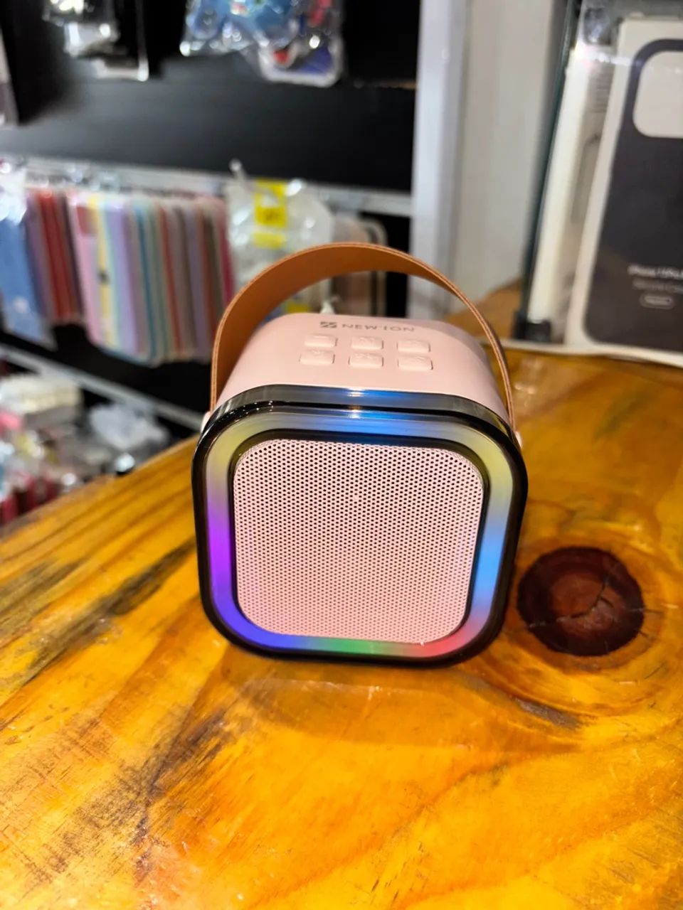 Caixa de Som Bluetooth + Karaokê 2 microfones sem fio