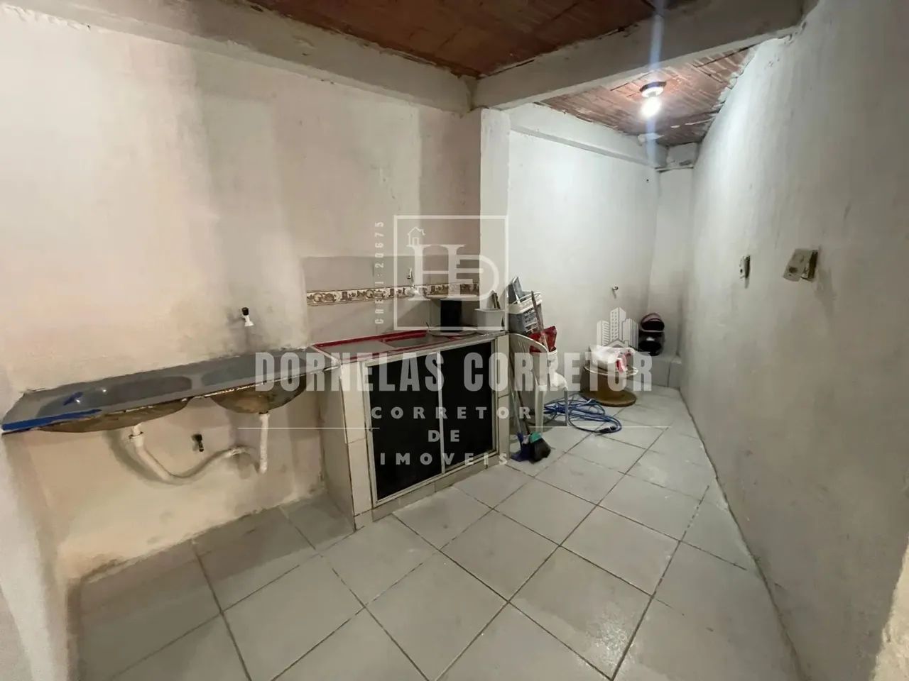 2 Kitnets à Venda na Av. Nápoles, 1qt, cz, sala, 1wc. - Foto 4