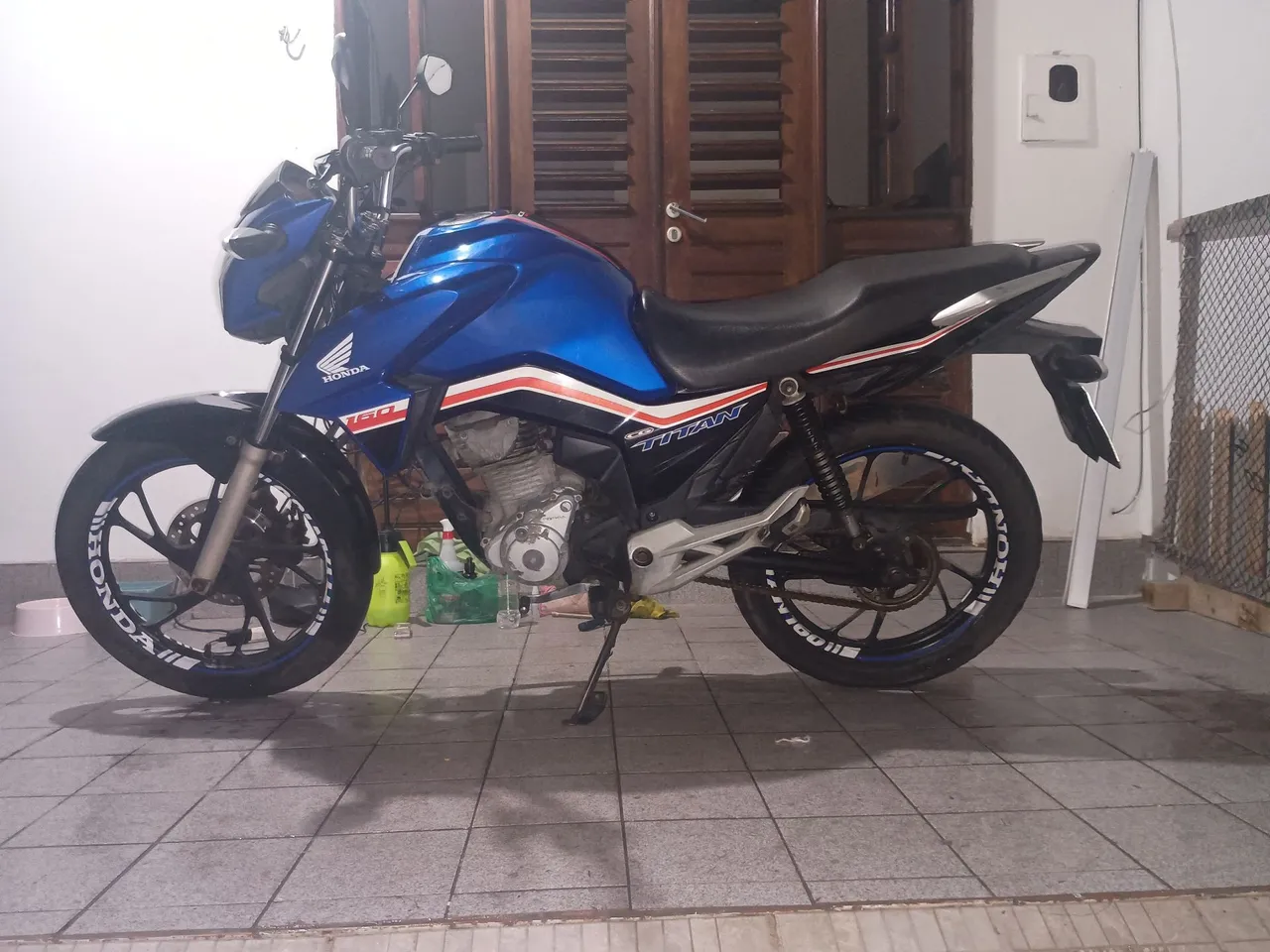MOTO CONSERVADA!